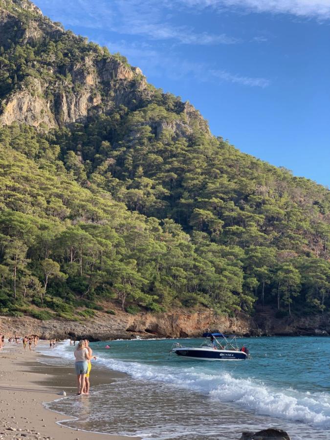 Large Bungalow With Sea View In Kabak Bay, Oeluedeniz เฟทิเย ภายนอก รูปภาพ