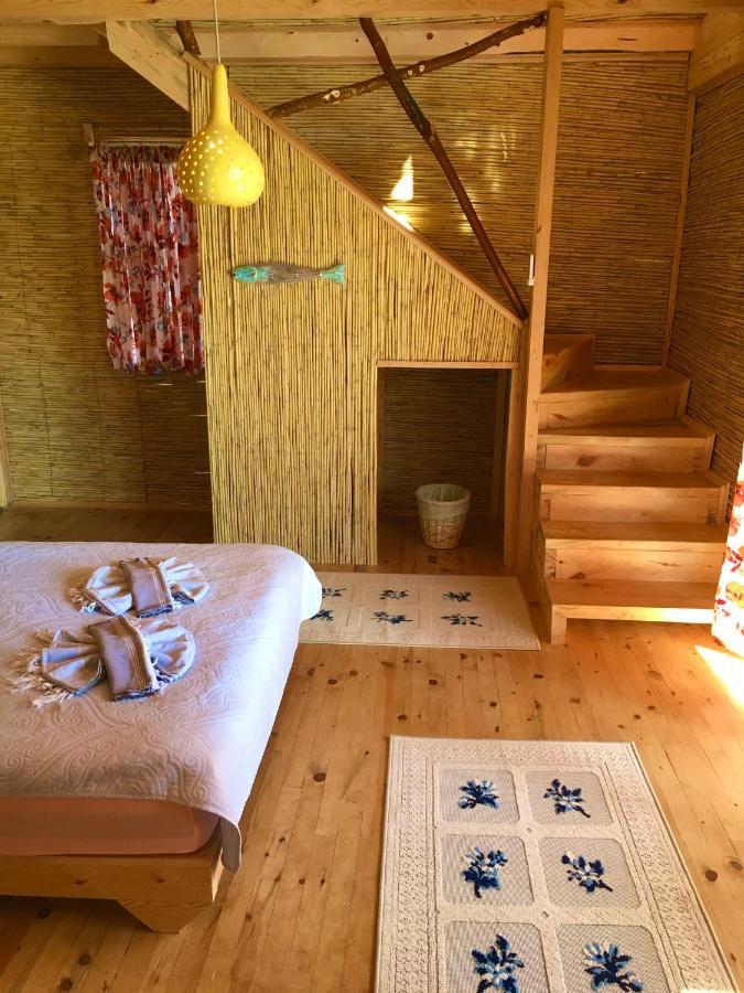Large Bungalow With Sea View In Kabak Bay, Oeluedeniz เฟทิเย ภายนอก รูปภาพ